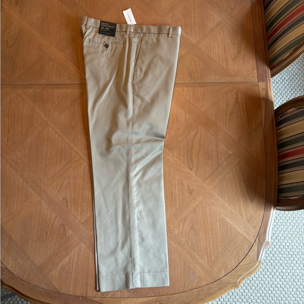 Banana Republic Men's Khaki Chinos Jon Iron Tailored Slim Fit